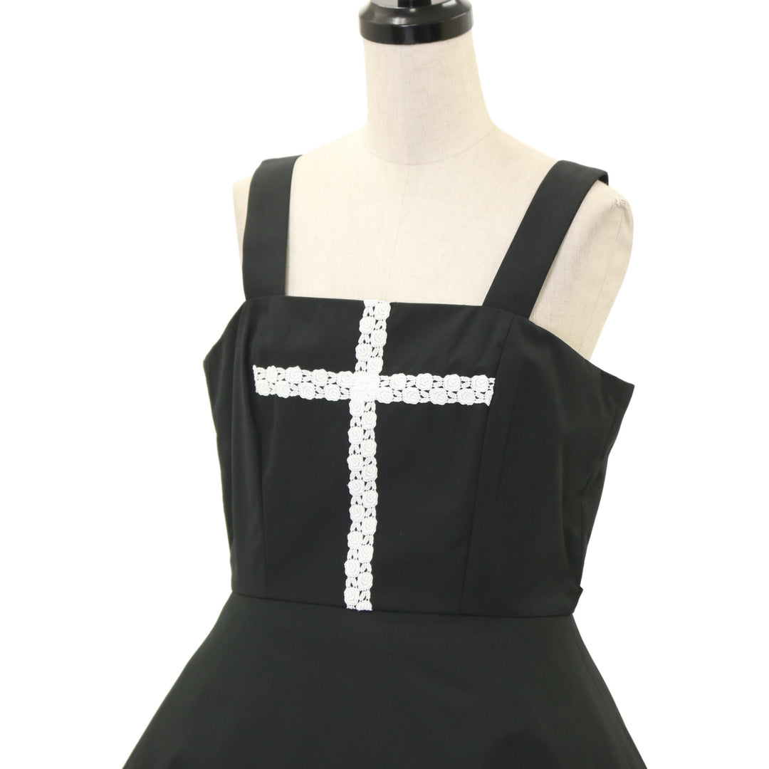 USED】【9号】十字架2段ジャンパースカート(黒×白) | Moi-même