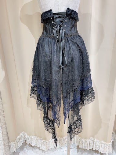 TIERED LACE TAIL VERY SHORT CORSET | MAJOH | Wunderwelt