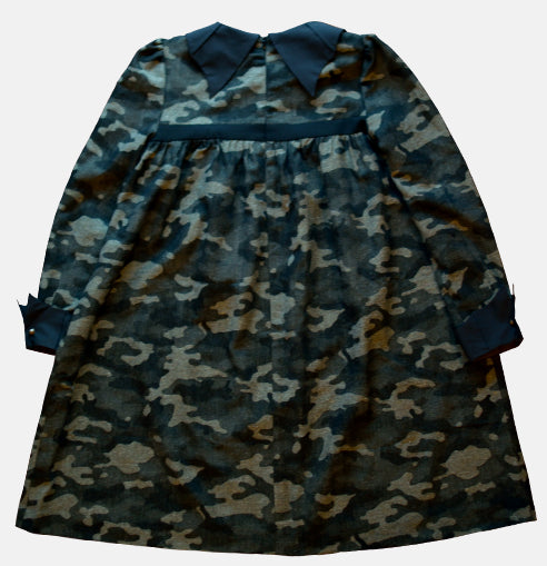 くらやみ少女ワンピース（迷彩） | Neb aaran do by ネバアランド  