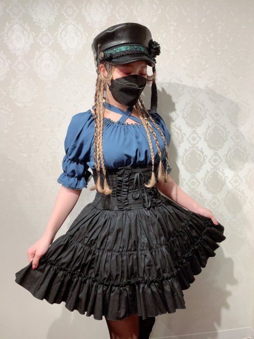 ATELIER BOZコルセットティアードスカート　黒 ATELIER BOZコルセットティアードスカート 黒