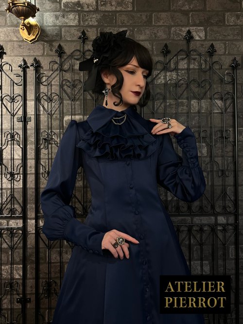 フランスアンティーク シルクサテンの編み上げコルセットビスチェ