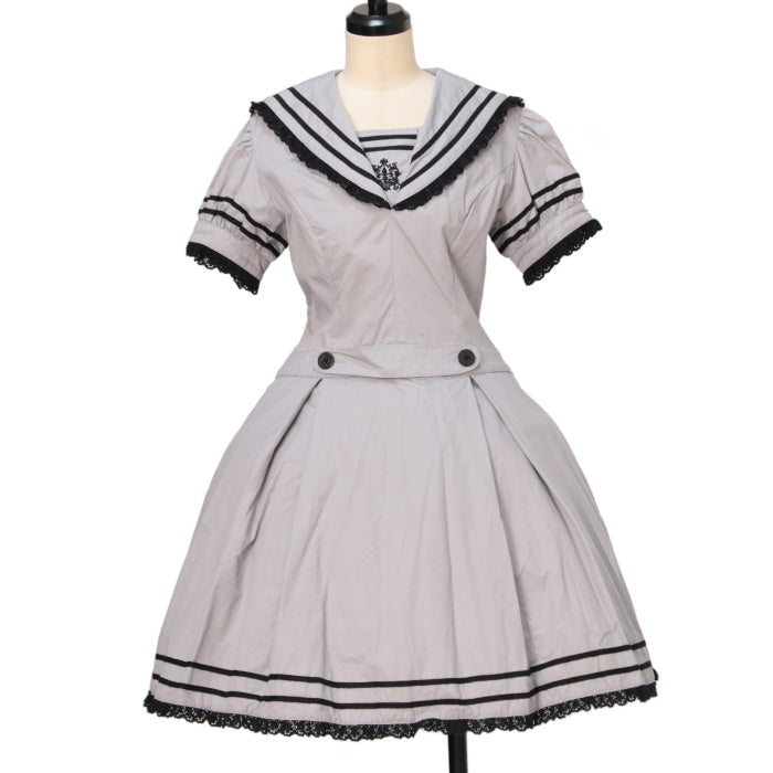 メタモルフォーゼ】セーラーワンピース