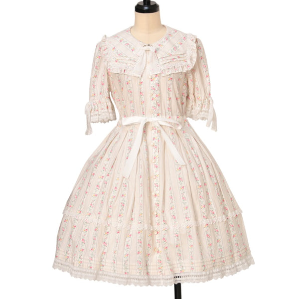 ✾MORPHOSE✾ファントムゲートＡラインワンピース　半袖　お城柄 USED】ドーリーコットン半袖ワンピース (花柄) | metamorphose