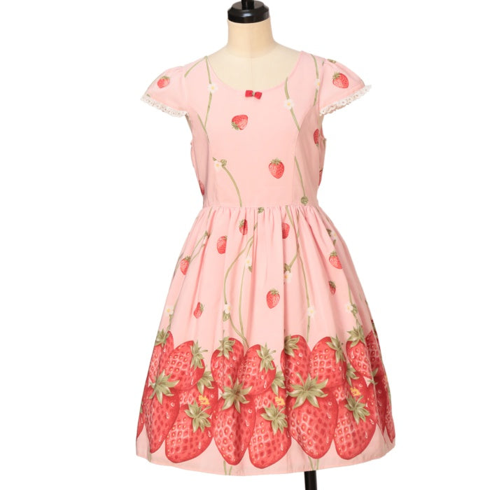Shirley Temple ストロベリー柄ワンピース 130cm USED】【160cm】ワイルドストロベリーワンピース | Shirley Temple