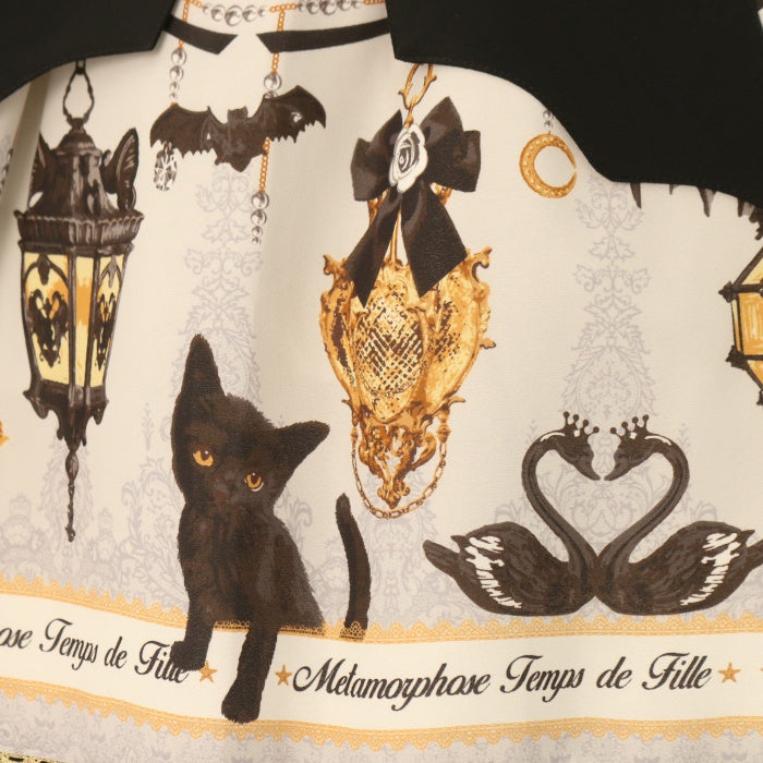 【最終値下げ】まいごの子猫と魔法のランタン ベルトジャンパースカート
