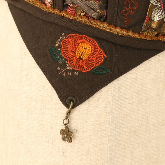 USED】ONESTE 椿刺繍コルセット | Ozz On Wunderwelt Online Shop