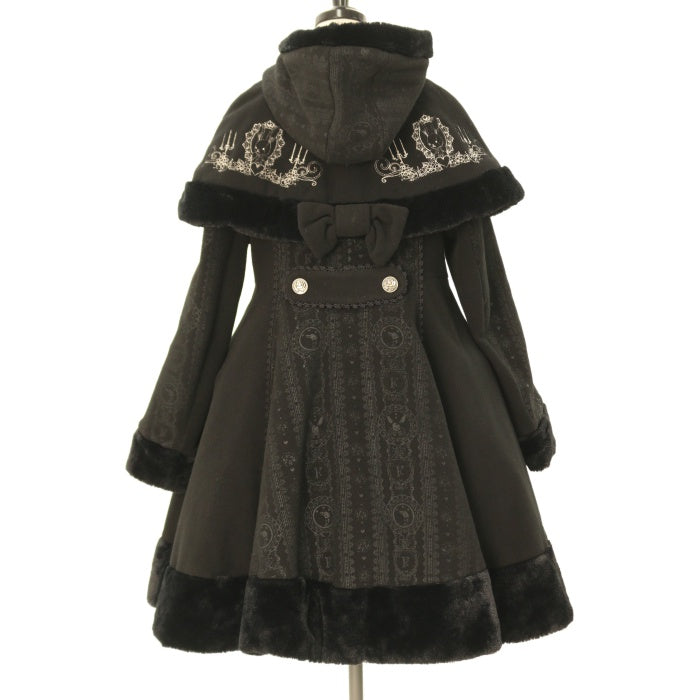 USED】FRILL ケープ付きうさぎ刺繍コート | h.NAOTO Wunderwelt Online