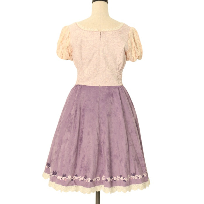 USED】【Disney/サイズ2】Winterリアルシルエットワンピース 