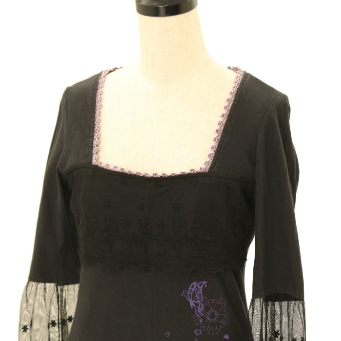 USED】【H.Jelly/Honey】蝶バラプリントスクエアネックレース袖