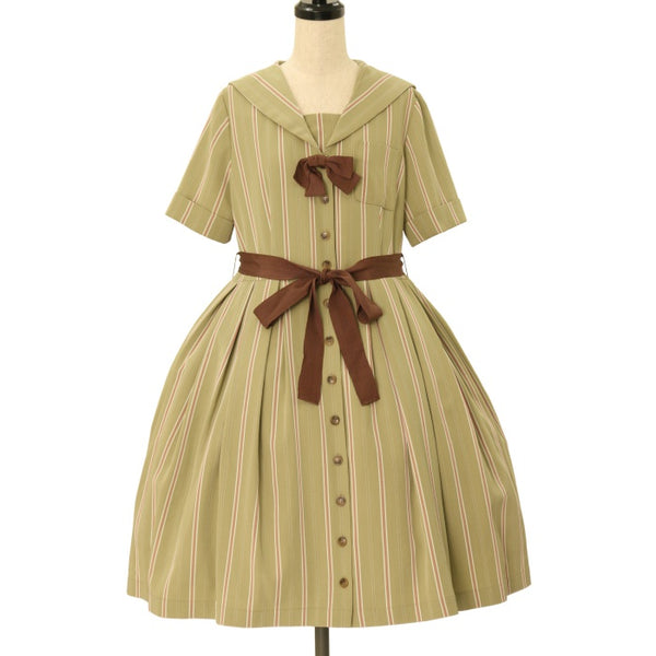 LIEF セーラーワンピース 赤タータン 紺と赤のセーラーワンピース